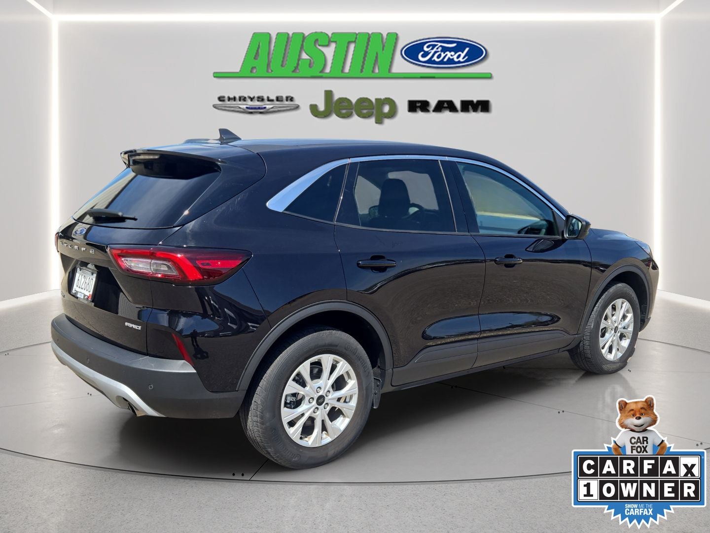 2023 Ford Escape — detail view